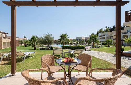 Mathes Resort | Pilot Beach Resort