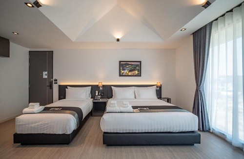 Old City Hotel | Pim Old Town