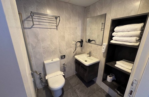 Buyukcekmece Hotel | Pin Suite