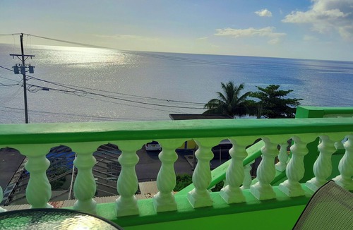 Pointe Michel Apartment | Pinard's Vacation Home-Apt 3