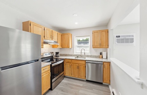 Newark Apartment | Pine Brook 509 I Corporate 1.5Br Apt I Parking