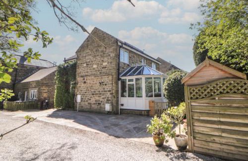 Hathersage House | Pine Cottage