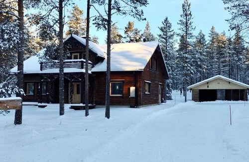 Koengaes Villa | Pine Forest Hideout - Villa Tapiontytär