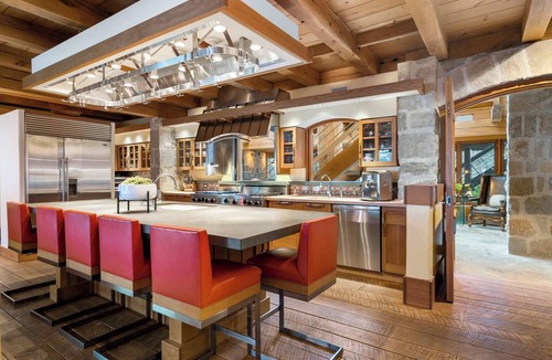 Williamsburg House | Pine Hollow - 9 Minutes to the Horse Show!