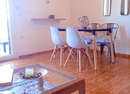 Frinion Apartment | Pine House with Sea View