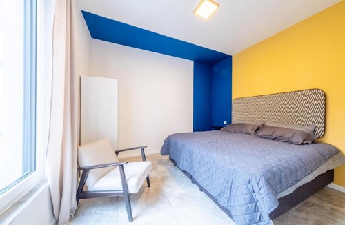 Alt-Moosach Apartment | Pine Living