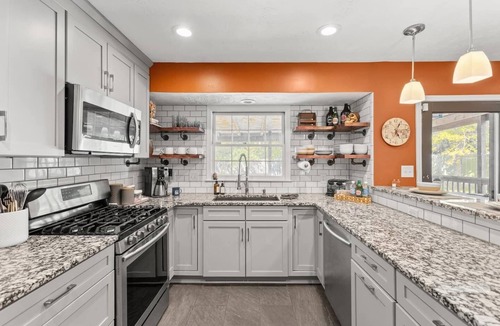 Lexington House | Pine Meadows Vibrant Oasis - 4.5miles to Keeneland