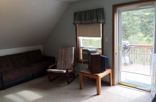 Cooperstown Apartment | Pine Row Manor Studio Apartment 5 minute drive from the cooperstown Dream Park