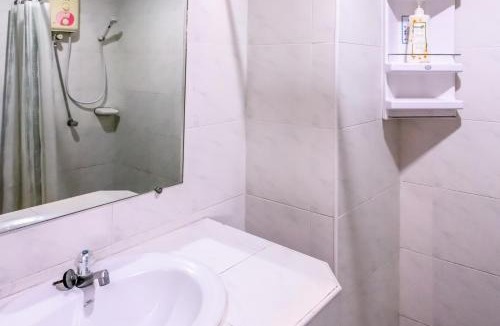 Karon House | Pineapple Guesthouse