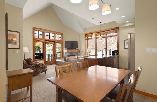 Snowmass Village House | Pinecone Perch Capitol Peak Lodge #3227