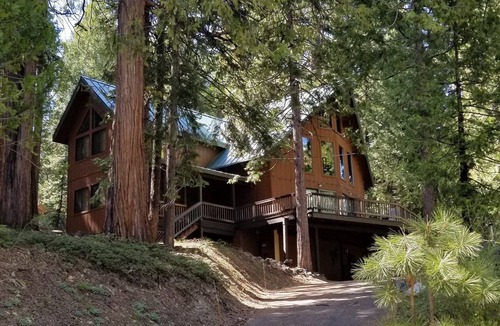 Long Barn Cabin | PinecrestAreaRentals #5 Gorgeous! 3rd night free till 6/15. Just Book 2nights.