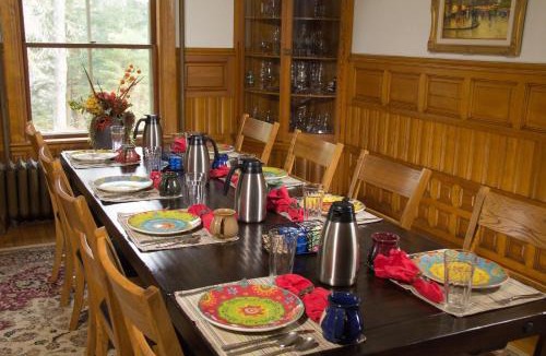 Bayfield Bed & Breakfast | Pinehurst Inn Bed & Breakfast