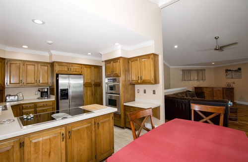 Pinehurst House | Pinehurst Lake House Retreat - Pinehurst Lake Front Property With a Pool