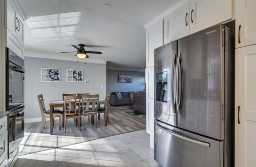 Pinellas Park Cottage | Pinellas Park Escape w/Heated Pool!