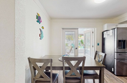 Walsingham House | Pinellas Trail Retreat | Near Beaches, Parks & Dining