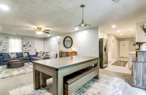 Lithonia House | Ping-Pong & Pool Table: Peaceful Stonecrest Escape