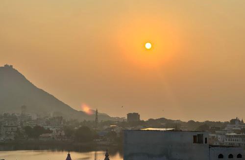 Pushkar Hotel | Pink Floyd