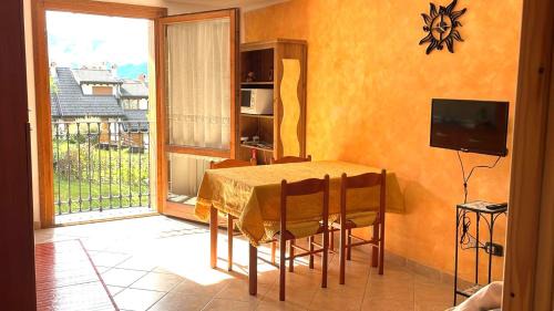 Schilpario Apartment | Pink Grumello