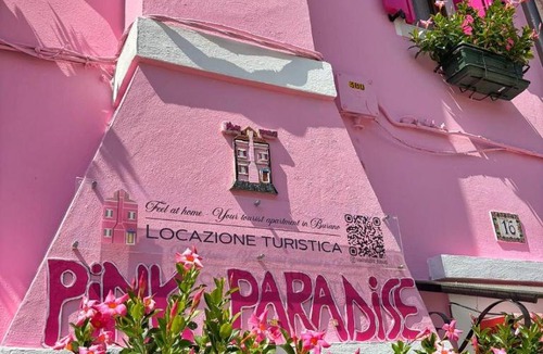 Burano Apartment | Pink Paradise