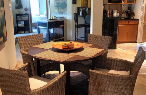 Sudden Valley House | Pinnacle Perch, 5 min walk to Lake whatcom. Golf, Pool, Trails, Biking and View