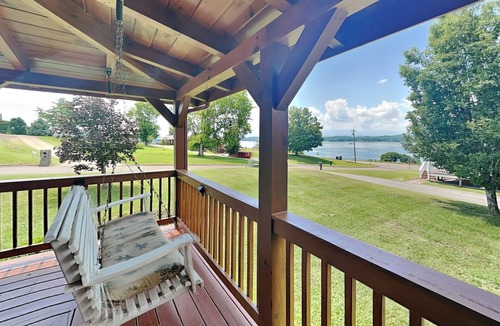 Union Grove Cabin | Pinnacle Place by Jackson Mountain Rentals