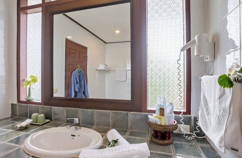 Mae Nam Hotel | Pinnacle Samui Resort SHA Plus