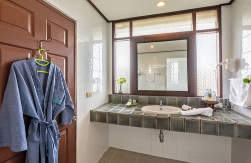 Mae Nam Hotel | Pinnacle Samui Resort SHA Plus
