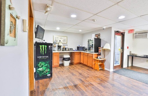 Pipestone Historic District Apartment | Pipestone | 2 Full Bed