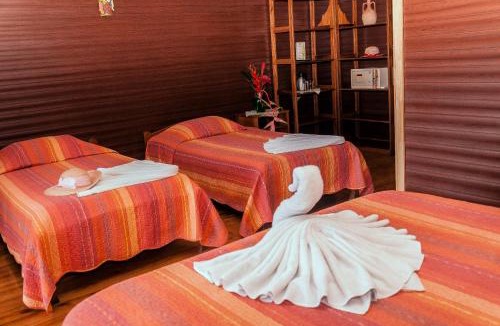 Drake Bay Hotel | Pirate Cove