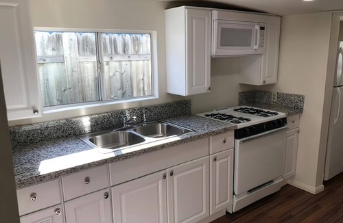 Mission Beach Cottage | Pismo Cottage-Cozy, 3 bd, Parking, Near Beach/Bay