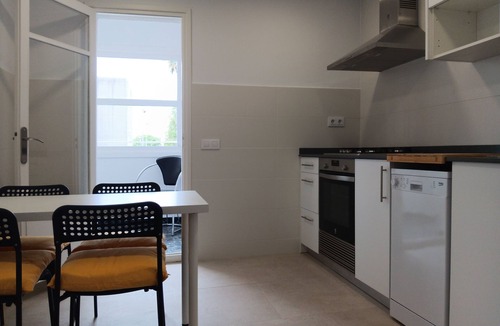 Malgrat de Mar Apartment | Piso Ideal Para Pasar Unos Días en Pareja, Amigos, Familia. Cerca de la Playa
