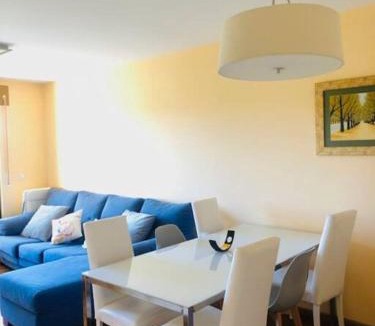 Sarria Apartment | Piso moderno