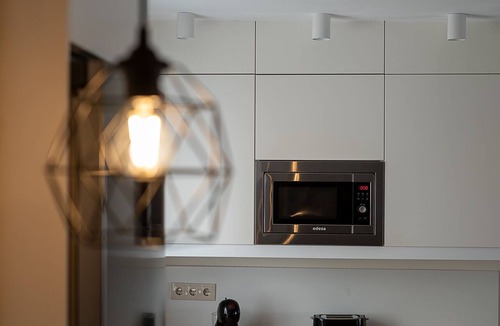 Granada City Center Apartment | Piso Moderno y Tranquilo en el Centro con Terraza