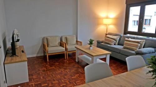 Navia Apartment | Piso turístico Las Palmeras