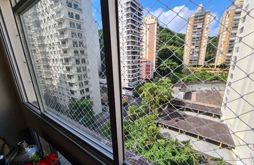 Centro Apartment | PITANGUEIRAS BEACH - 80 METERS FROM THE SEA - RIGHT ON THE SAND - BEACH SERVICE - WIFI