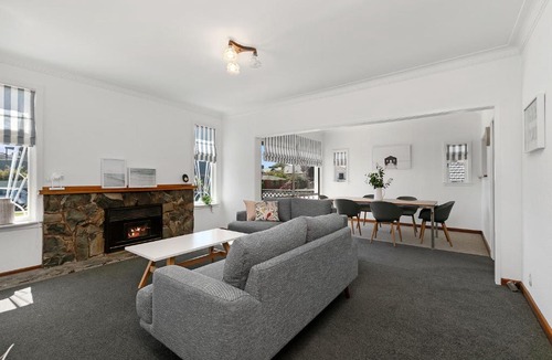 Mount Maunganui House | Pitau Paradise - Mt Maunganui Holiday Home