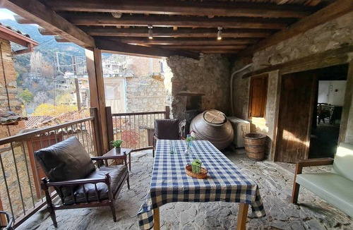 Askas House | PITHARIA