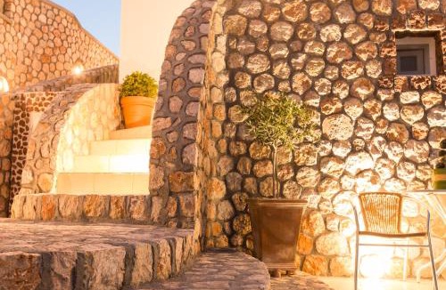 Vothon Apartment | Pithos Apartments