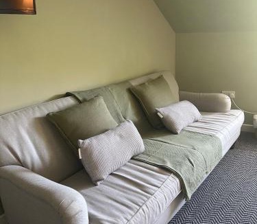 Pitlessie Bed & Breakfast | Pitlessie Rooms at Pitlessie Village Inn
