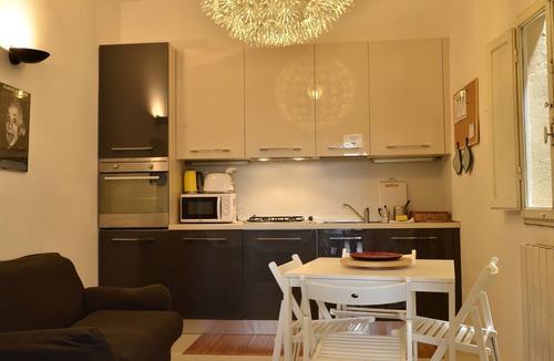 Oltrarno Apartment | Pitti Three - Two Bedroom Apartment, Sleeps 4