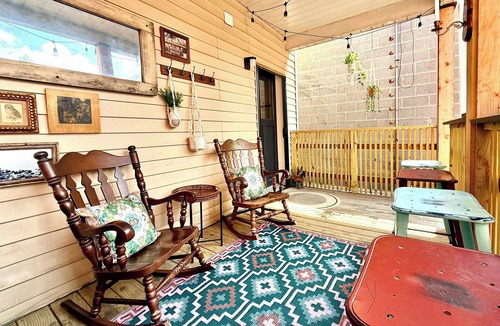 Lawrenceville House | Pittsburgh History Eclectic Luxury Upper Lawrenceville
