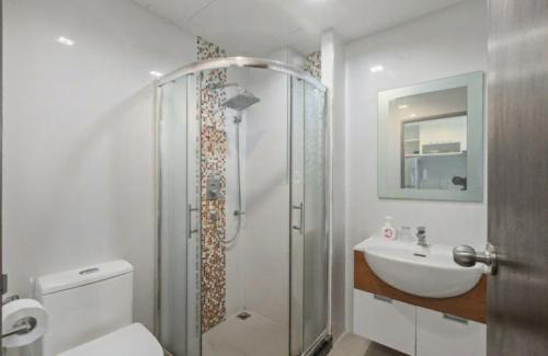 Wichit Apartment | Pixels - Ocean Front Studio with Pool View Cape Panwa