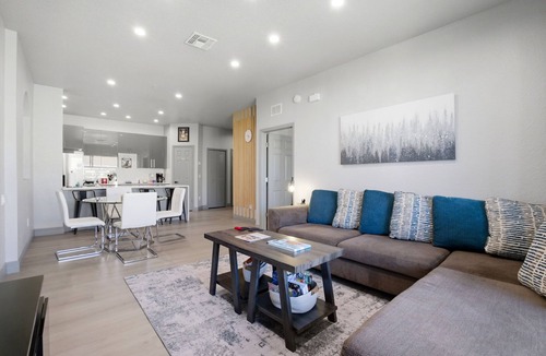 Windsor Hills Resort | *Pixie Dust Penthouse* Totally Remodeled, Luxury 4th floor Condo