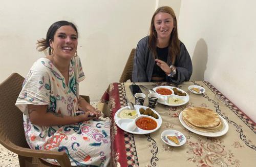 Aqaba Hostel | Pizza Street Hostel