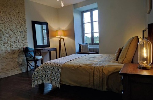 Pays-de-Belves Bed & Breakfast | Planches et Plonk