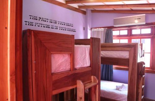 El Cerro Bed & Breakfast | Planet B Hostel - Adults Only