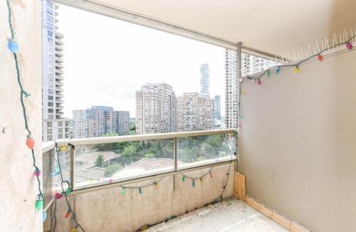 Downtown Mississauga Apartment | PlanURstay - Ideal 2 BR & 2BTH 3888 Duke of York Blvd