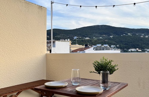 Vathi Apartment | Plateia sea view loft
