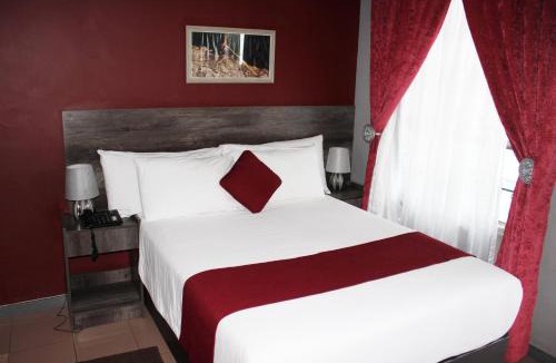Tlokweng Hotel | Platinum Hotel