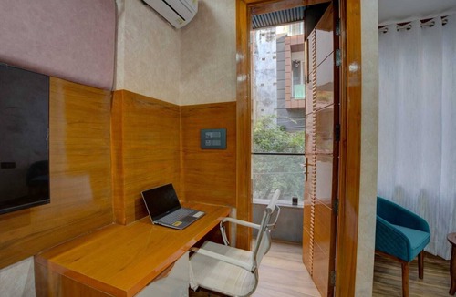 DLF Phase 3 Apartment | Platinum Service Apartment DLF Phase 3
